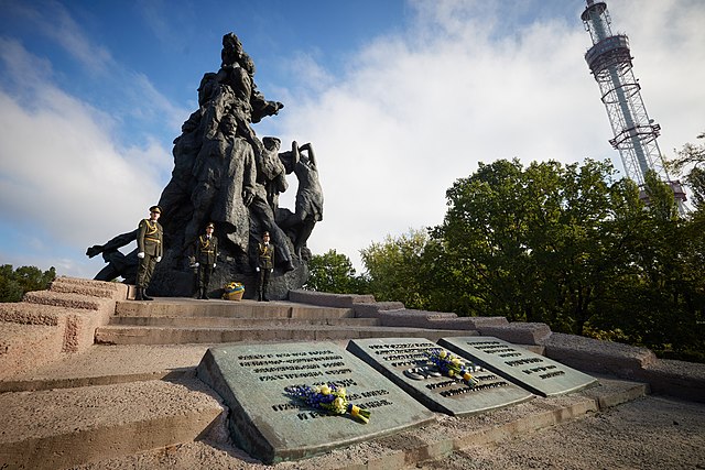 The Myth of Vladimir Putin’s “De-nazification” special operation in Ukraine: Exposing the “Dark Heritage” of Kyiv’s Babyn Yar Holocaust&nbsp;Memorial
